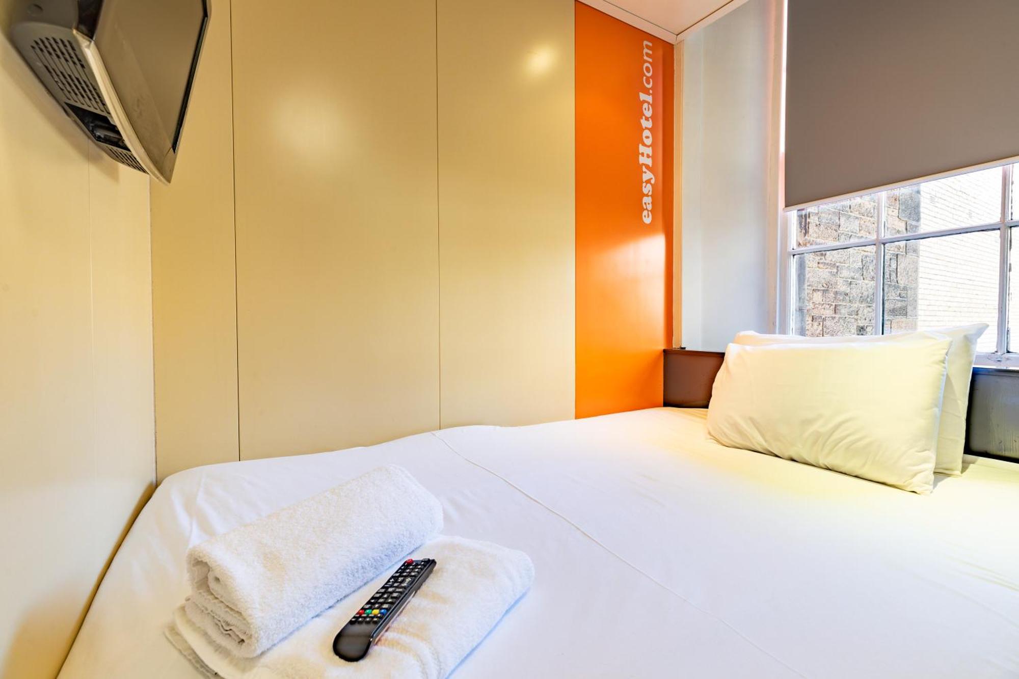 Easyhotel EDI Exterior foto