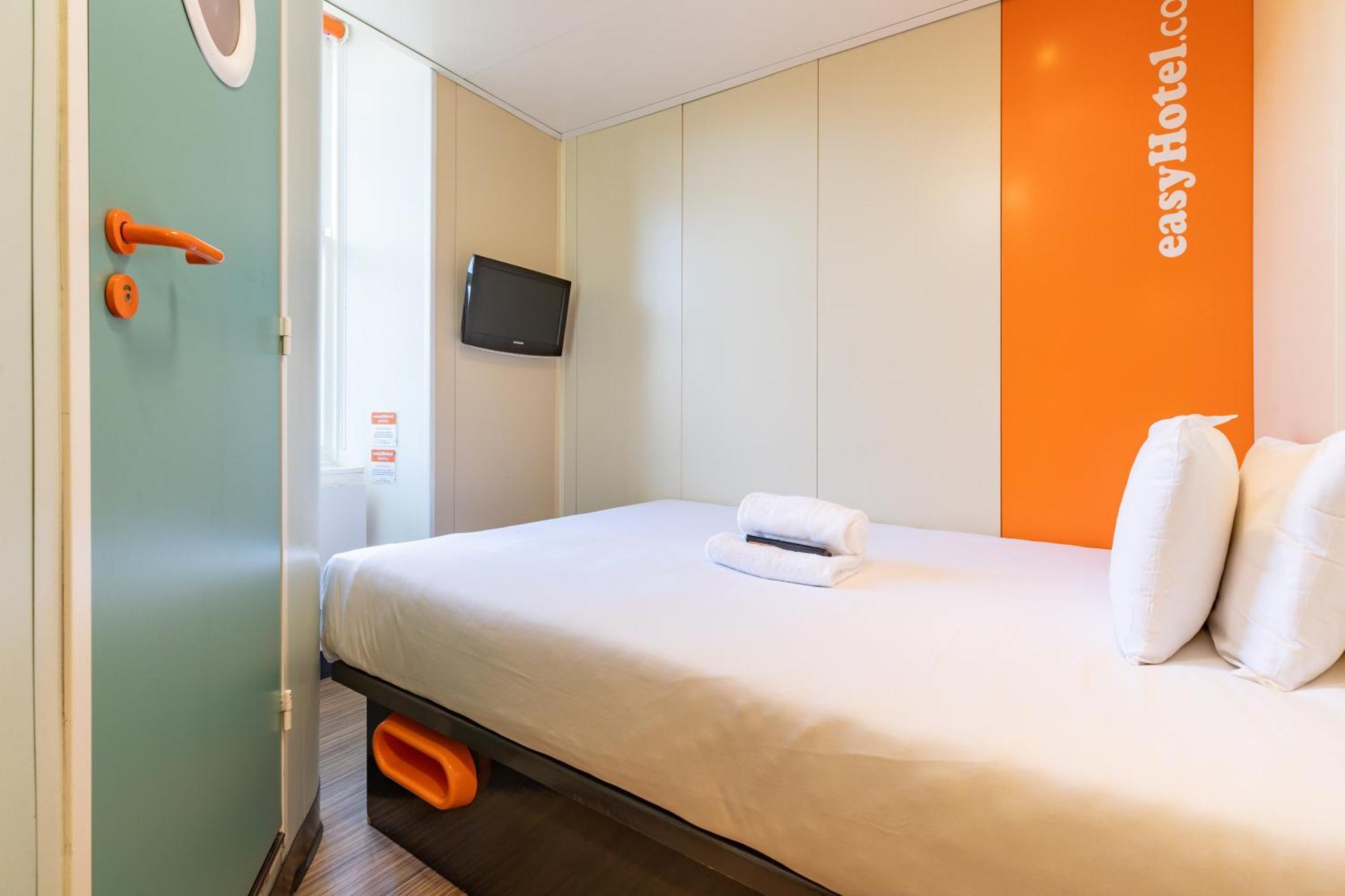 Easyhotel EDI Exterior foto