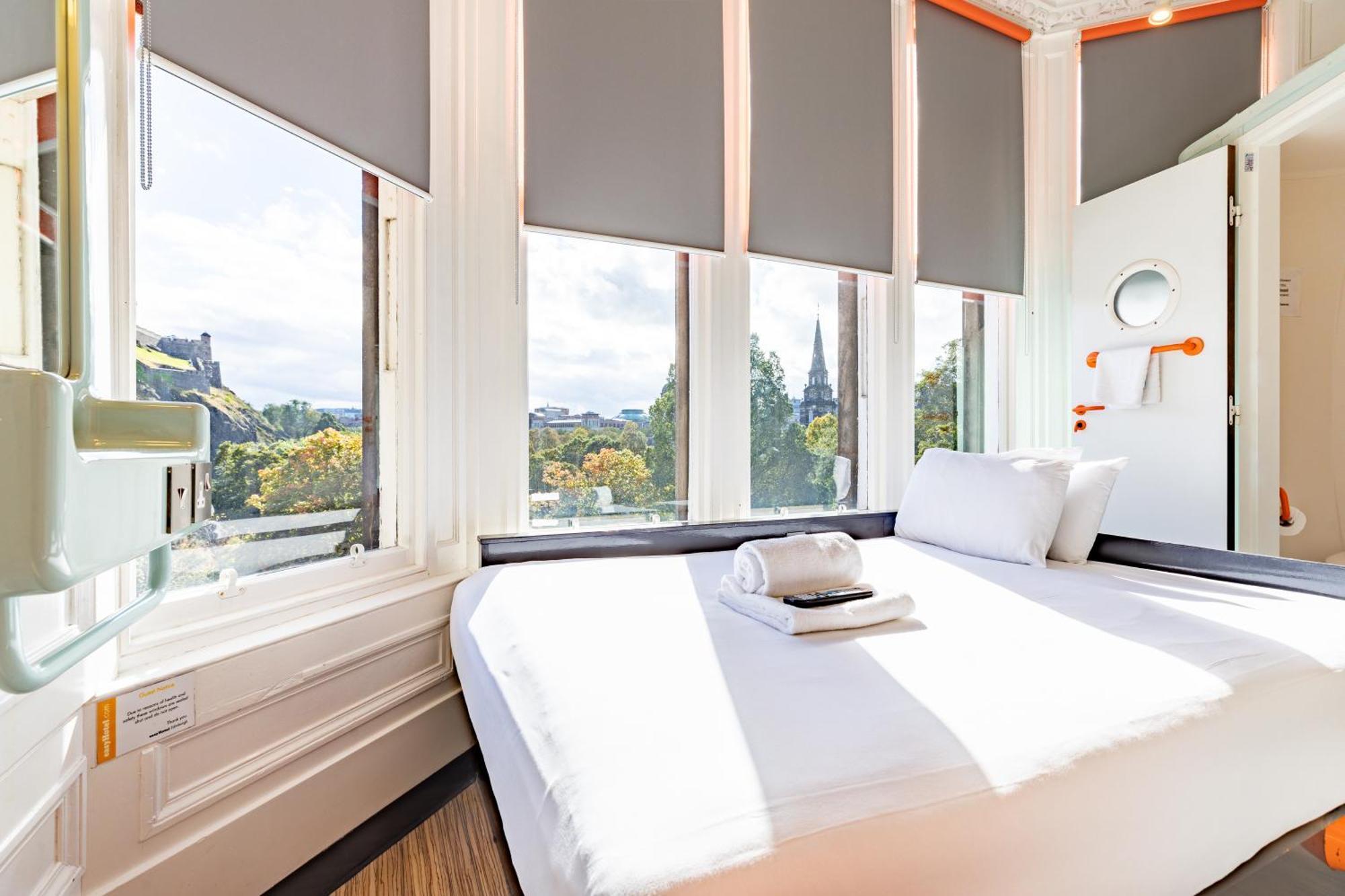 Easyhotel EDI Exterior foto
